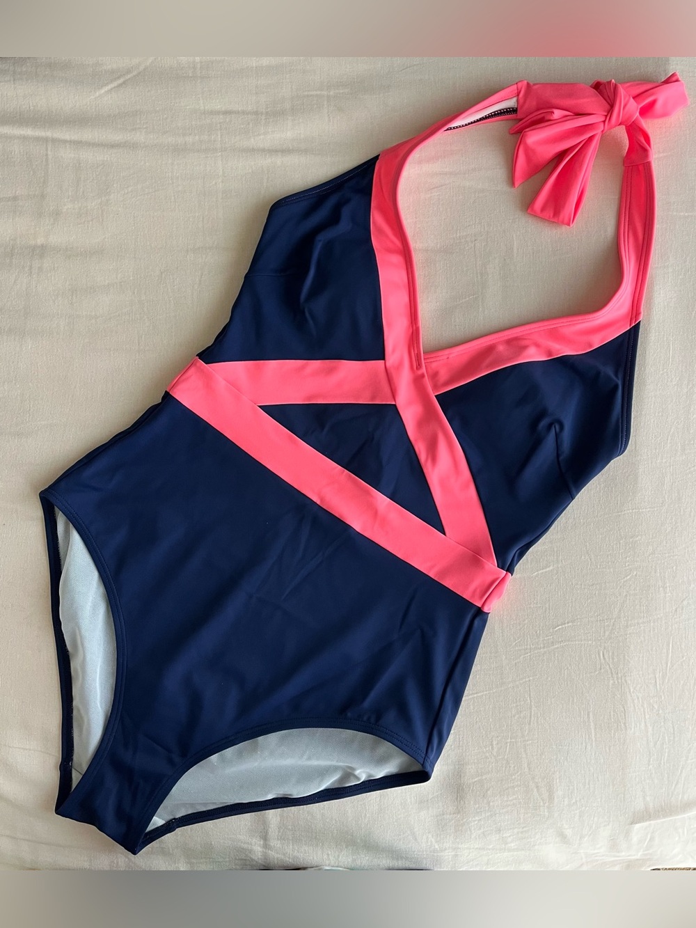 Boden• Kefalonia One Piece Halter Swimsuit• Navy & Pink• Sz 8